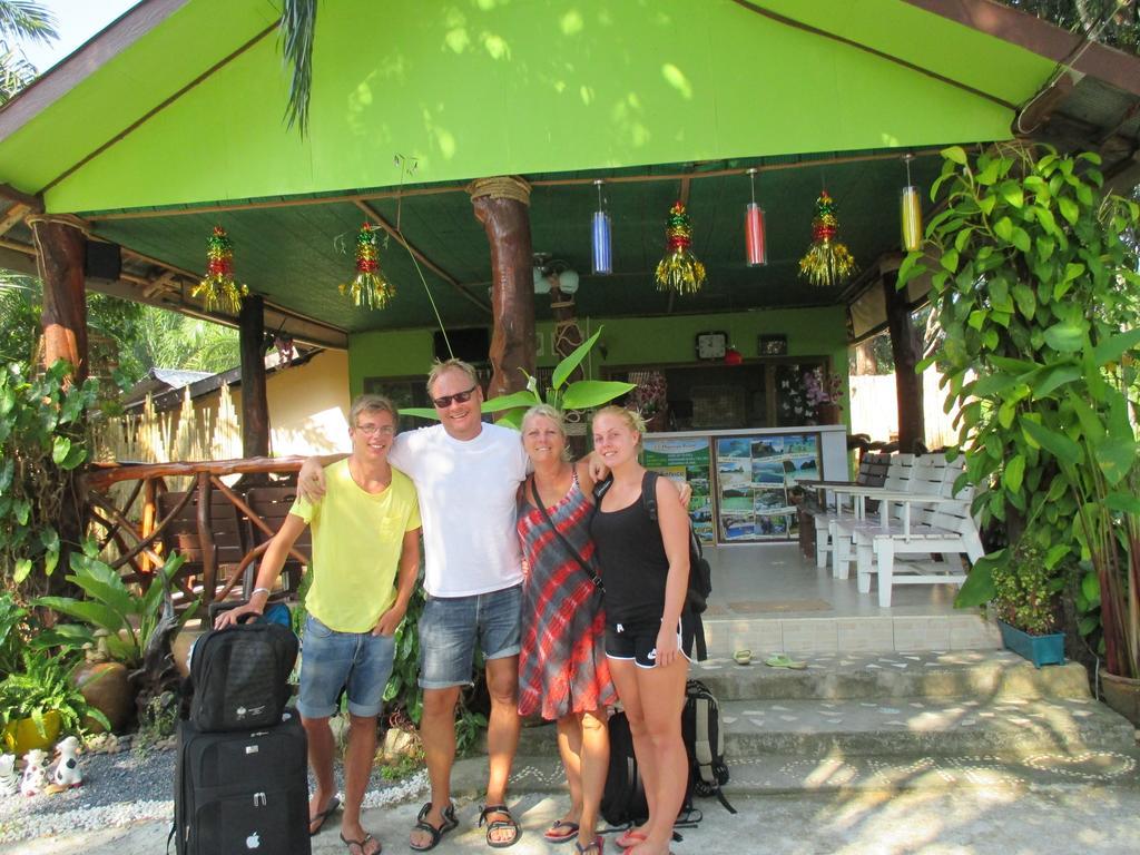 Happiness Resort Ban Khlong Haeng Exterior foto
